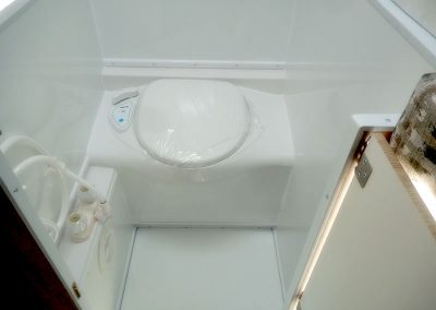 2023-Northstar-650SC-Bathroom-Wide