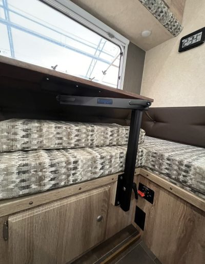 Night Hawk Lagun Table