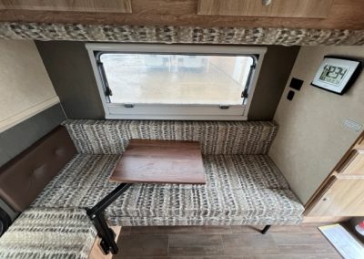 Wind Bandit Dinette with Lagun Table