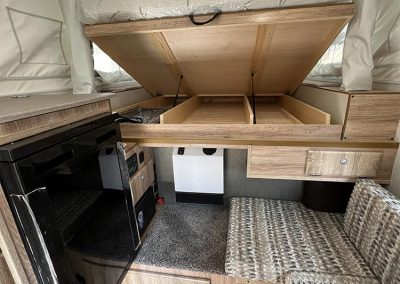 G Max 600 Interior Underbed Storage-Fridge-Dinette