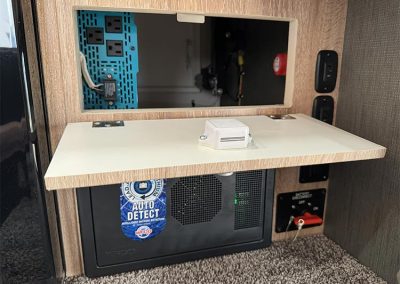 G Max 650 Solar Controller-Converter-Battery Kill Switch-Storage